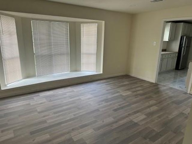 2318 Kingsdale Drive, Deer Park, TX 77536