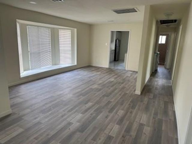 2318 Kingsdale Drive, Deer Park, TX 77536