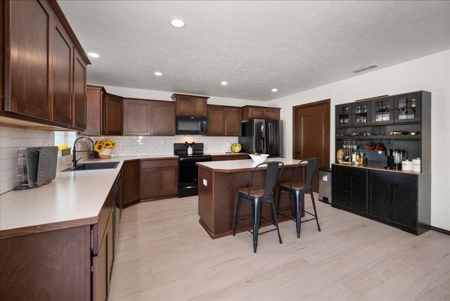 427 N Calvin Ln, Spokane Valley, WA 99216