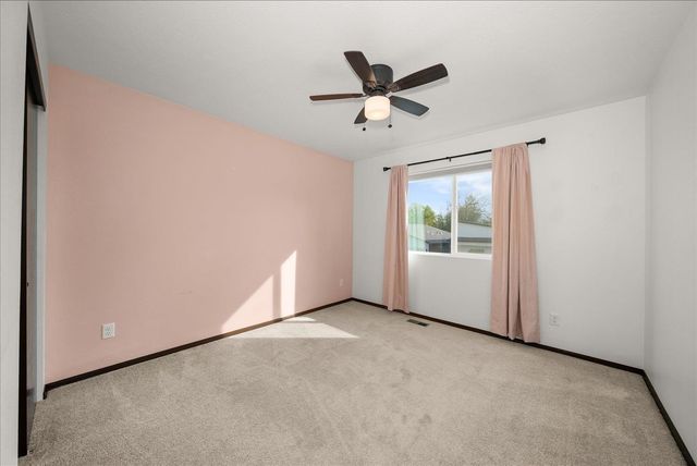 427 N Calvin Ln, Spokane Valley, WA 99216