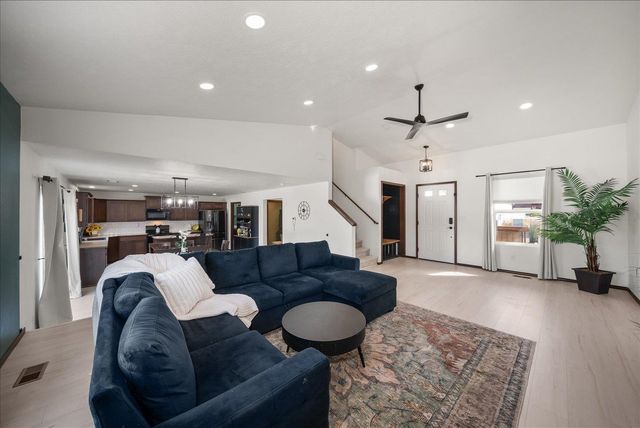 427 N Calvin Ln, Spokane Valley, WA 99216