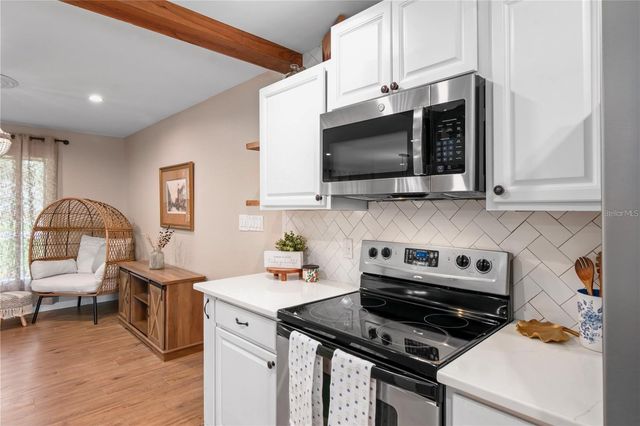 2135 NE 8TH STREET, Ocala, FL 34470