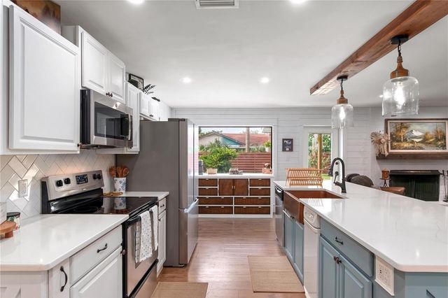 2135 NE 8TH STREET, Ocala, FL 34470