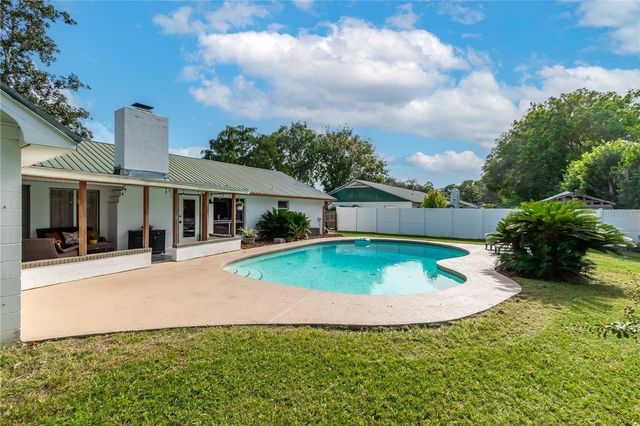 2135 NE 8TH STREET, Ocala, FL 34470