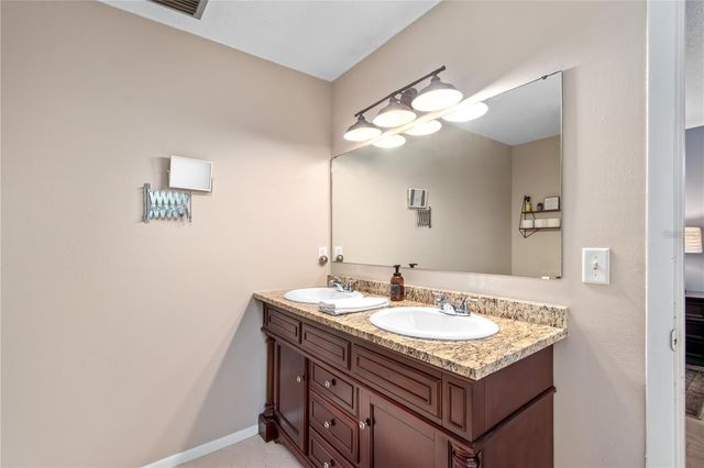 2135 NE 8TH STREET, Ocala, FL 34470