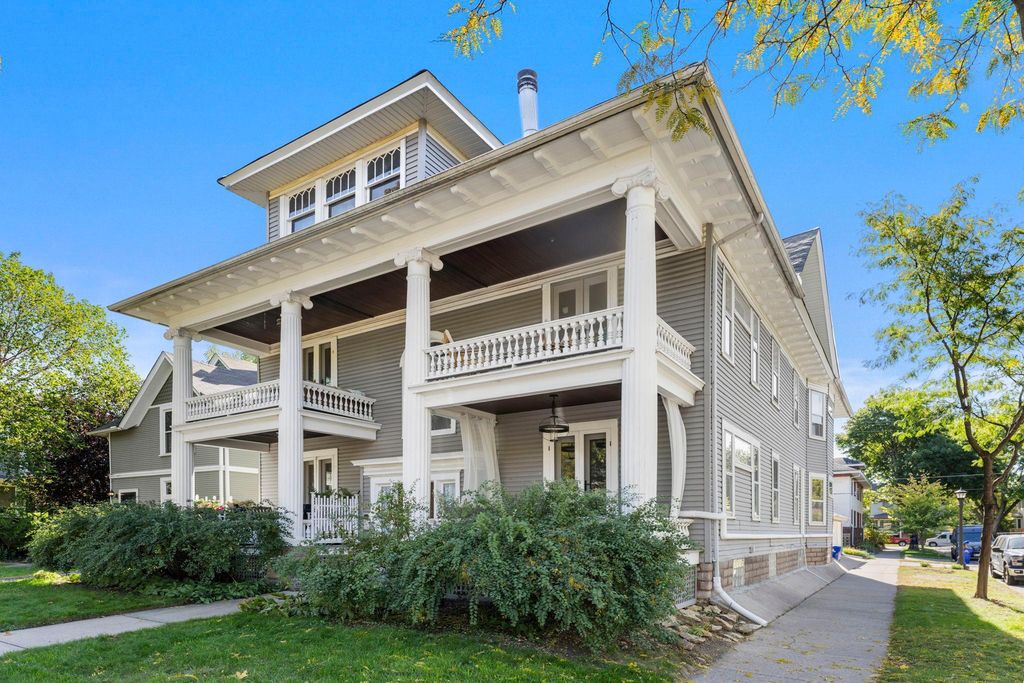 816 Hague Avenue 3, Saint Paul, MN 55104 — photo 2