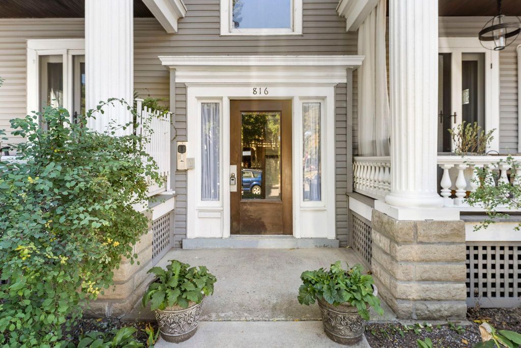 816 Hague Avenue 3, Saint Paul, MN 55104 — photo 3