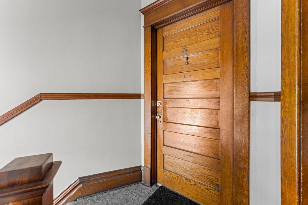 816 Hague Avenue 3, Saint Paul, MN 55104 — photo 4