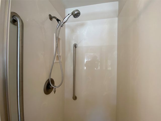 1835 Woodchase Drive, Fort Worth, TX 76120