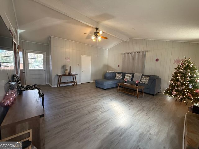 102 Hemlock Street, Warner Robins, GA 31093