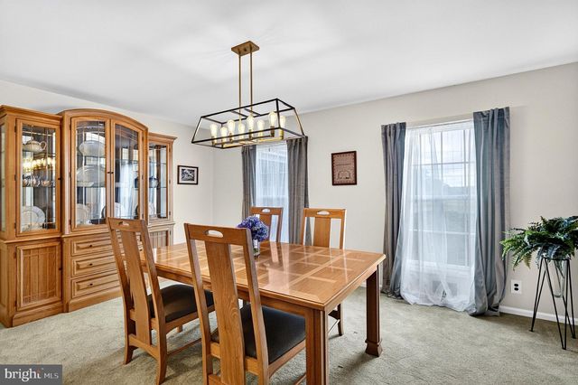 140 PLAINSBORO RD, Cranbury, NJ 08512