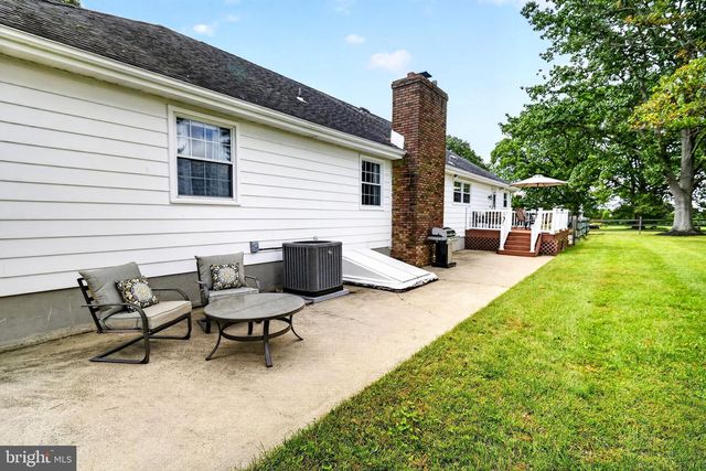 140 PLAINSBORO RD, Cranbury, NJ 08512