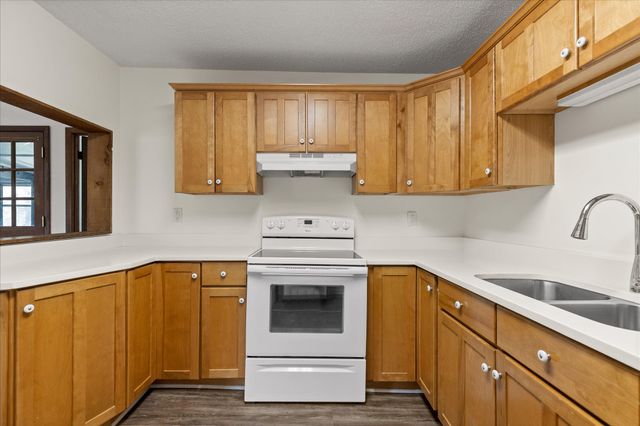 429 St Simon Trail, Signal Mountain, TN 37377
