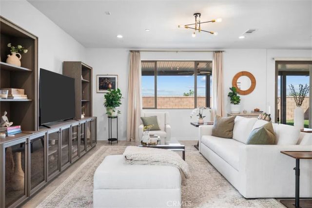 25330 Summer Creek Drive, Menifee, CA 92586