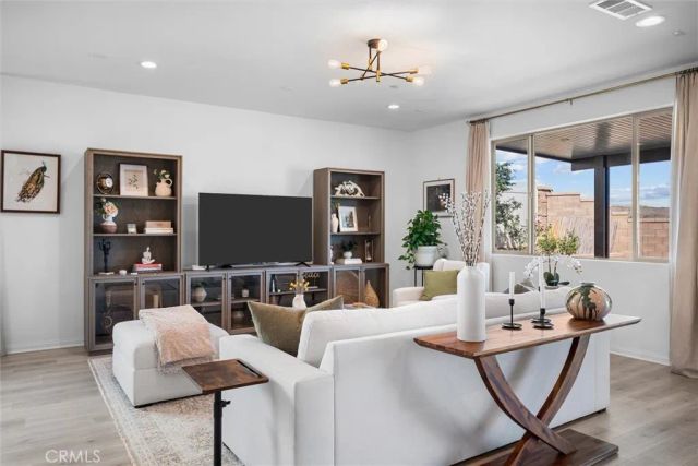 25330 Summer Creek Drive, Menifee, CA 92586