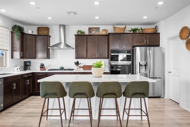 25330 Summer Creek Drive, Menifee, CA 92586