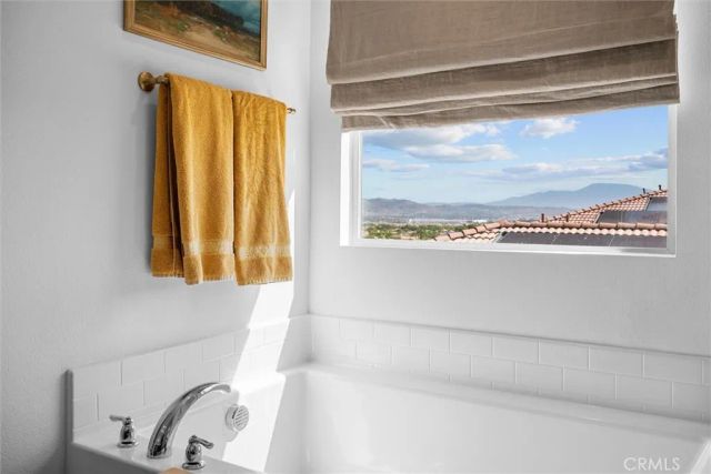 25330 Summer Creek Drive, Menifee, CA 92586
