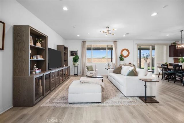 25330 Summer Creek Drive, Menifee, CA 92586