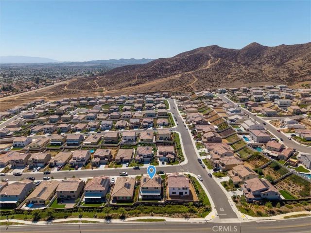 25330 Summer Creek Drive, Menifee, CA 92586