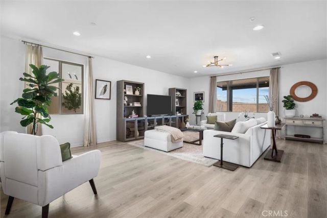 25330 Summer Creek Drive, Menifee, CA 92586