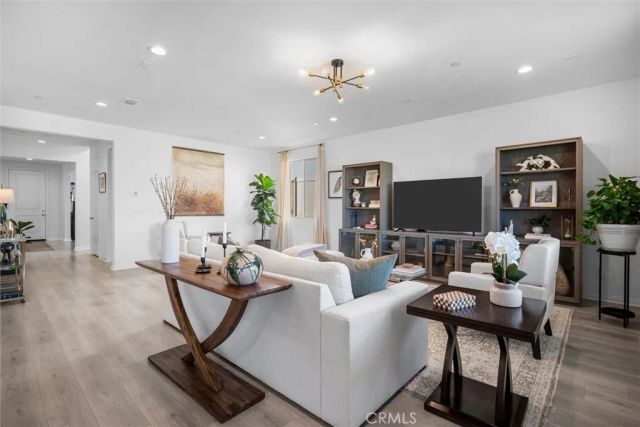 25330 Summer Creek Drive, Menifee, CA 92586