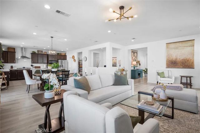 25330 Summer Creek Drive, Menifee, CA 92586
