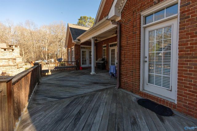 1252 Canoe Creek Road, Rainbow City, AL 35906