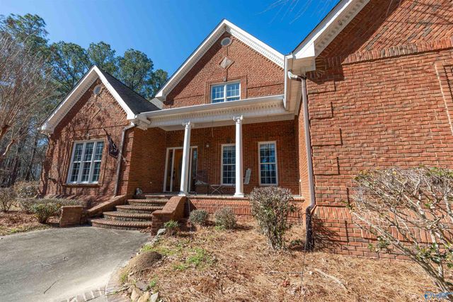 1252 Canoe Creek Road, Rainbow City, AL 35906