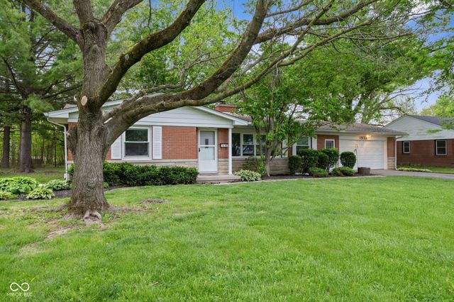 1532 Weslow Court, Anderson, IN 46011
