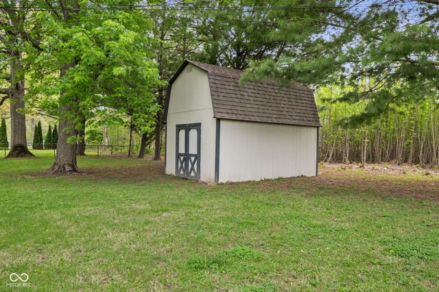1532 Weslow Court, Anderson, IN 46011