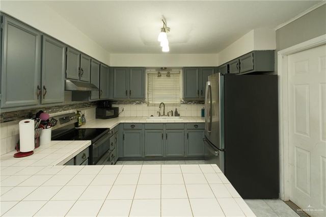 1200 Willow Street, La Feria, TX 78559