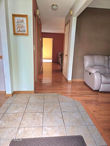 33 Commons Boulevard, Clifton Park, NY 12065