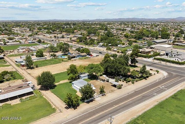 4701 W GREENWAY Road, Glendale, AZ 85306