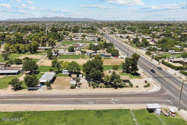 4701 W GREENWAY Road, Glendale, AZ 85306
