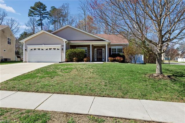 100 Seasons Walk CT, Yorktown, VA 23690