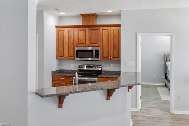 100 Seasons Walk CT, Yorktown, VA 23690