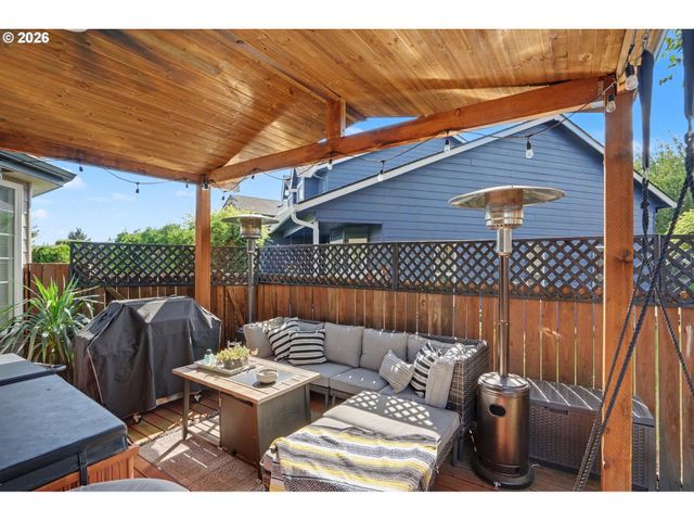 2337 MARGARETT St Nw, Salem, OR 97304