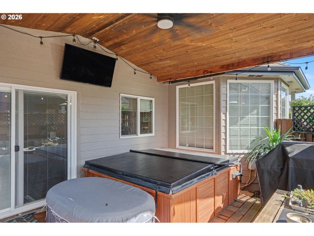 2337 MARGARETT St Nw, Salem, OR 97304