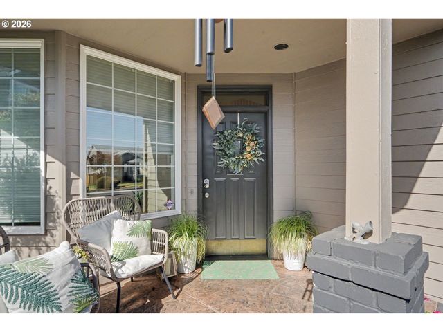 2337 MARGARETT St Nw, Salem, OR 97304