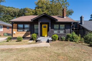 1527 OLYMPIAN SW Way, Atlanta, GA 30310