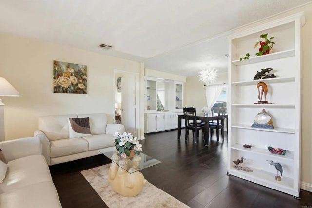 276 N El Camino Real 220, Oceanside, CA 92058