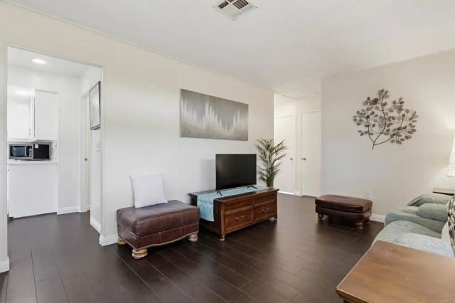 276 N El Camino Real 220, Oceanside, CA 92058