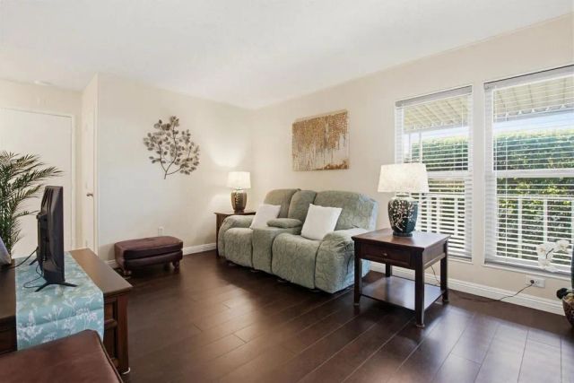 276 N El Camino Real 220, Oceanside, CA 92058