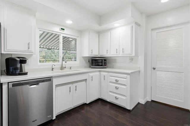 276 N El Camino Real 220, Oceanside, CA 92058