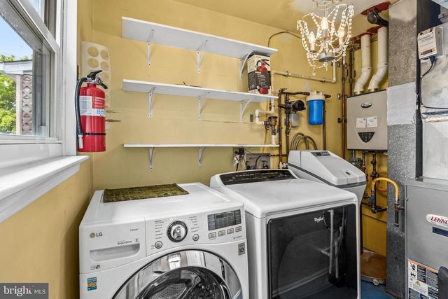 118 ROBINS RUN E, Swedesboro, NJ 08085