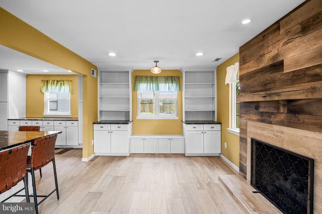 118 ROBINS RUN E, Swedesboro, NJ 08085
