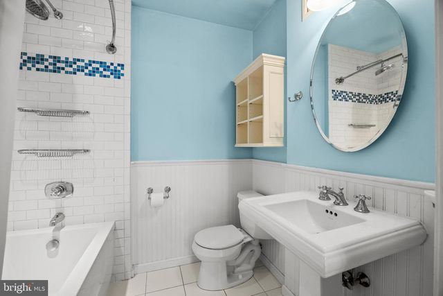 118 ROBINS RUN E, Swedesboro, NJ 08085