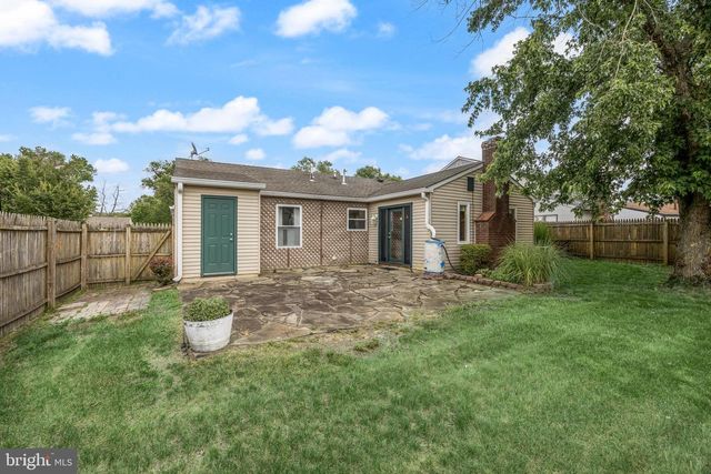 118 ROBINS RUN E, Swedesboro, NJ 08085