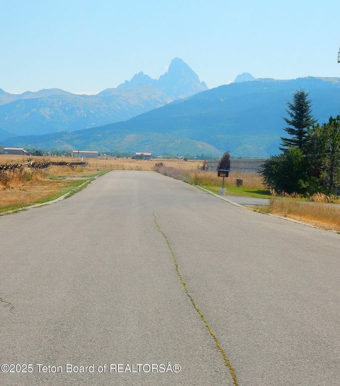 457 CASPER DRIVE, Driggs, ID 83422 photo 4