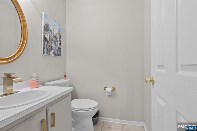 16 Franklin Court, Montville Township, NJ 07045